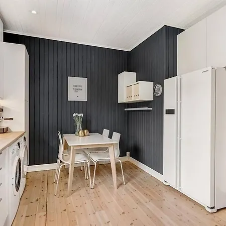 Modern - Apartment